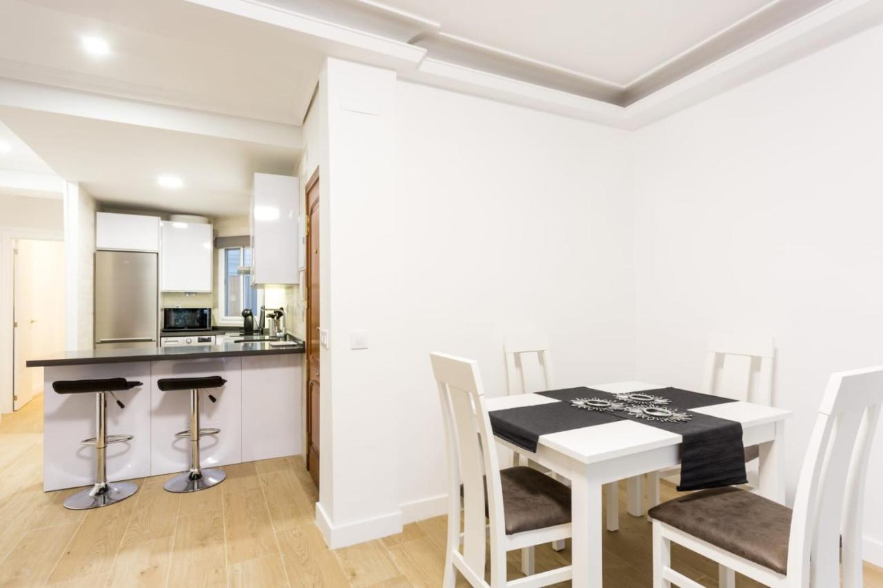 Rentalsevilla Plaza De La Alfalfa Kültér fotó